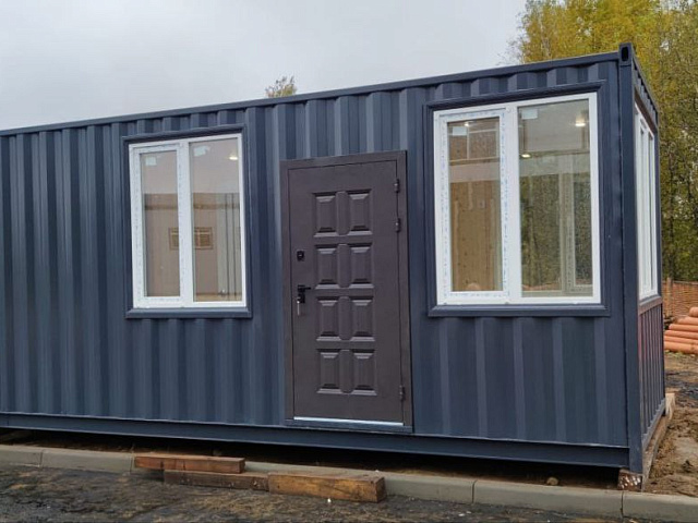 Изготовили и установили мобильное КПП  ( пост охраны )